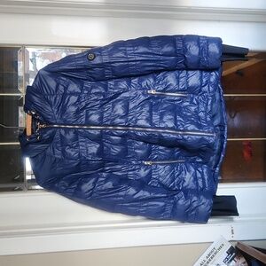Packable winter jacket size medium